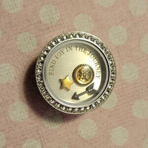 Journey/travel charm set